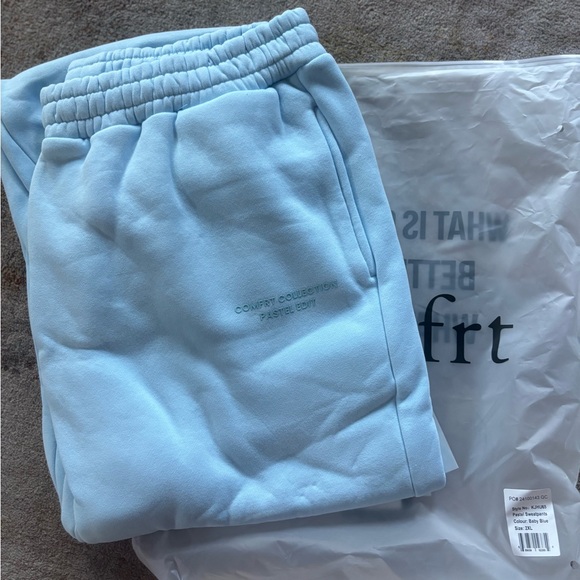 Comfort Minimalist Sweatpants. Light blue. 2XL - Picture 7 of 10
